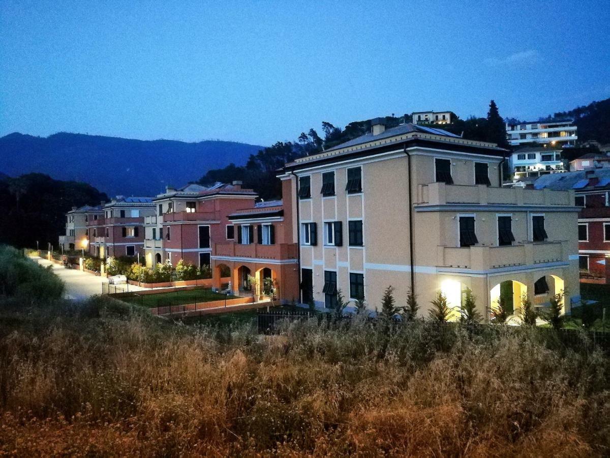 Апартаменты Santa Caterina Леванто Экстерьер фото